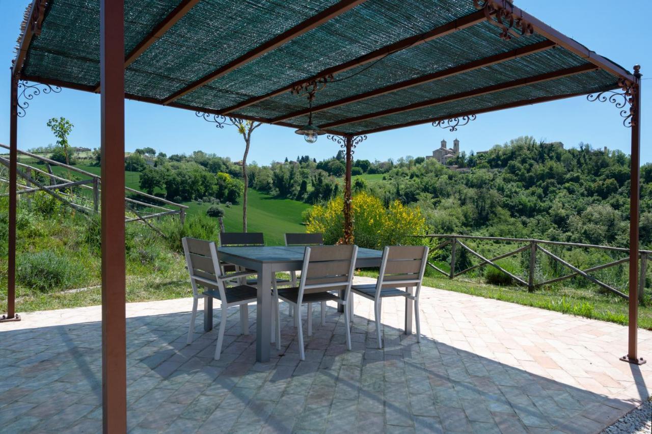 Biancopecora Villa Sant'Elpidio Morico Exterior photo